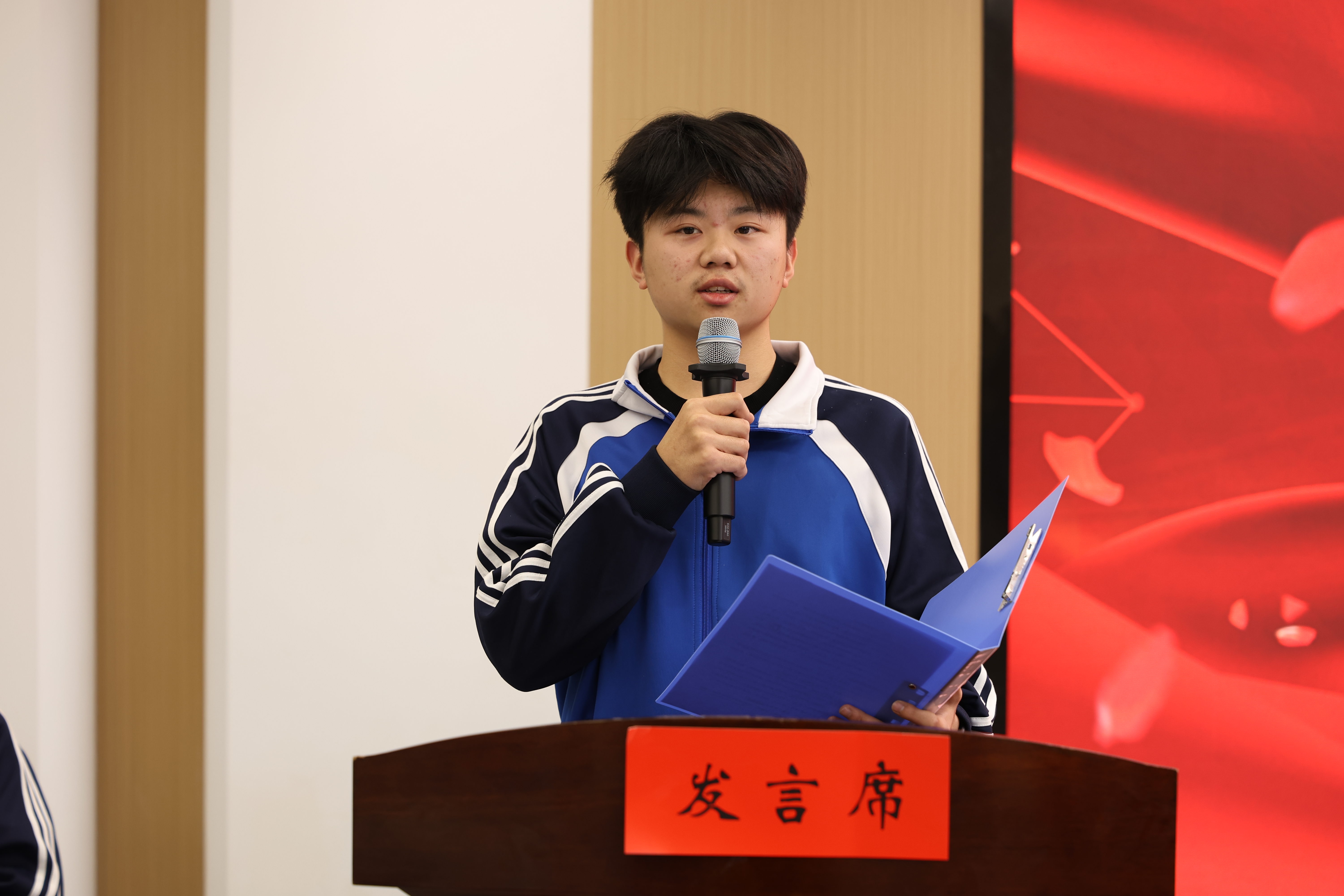 849A9902.jpg 849A9902.jpg